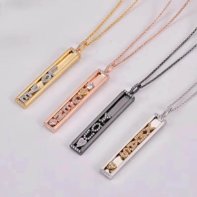 

Women Zircon Letter Necklace Unique Sliding Square Pendant Design Fashion Minimalist 18K Gold Versatile Clavicle Chain Jewelry