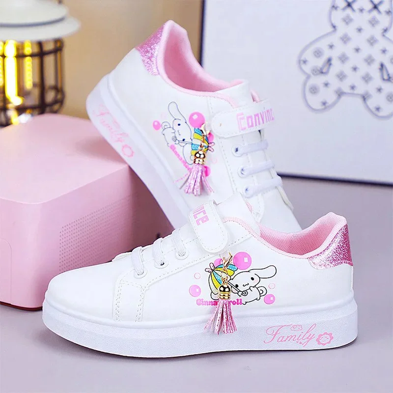 Sanrio-Zapatos Deportivos Kawaii Kuromi Cinnamoroll para niñas, zapatillas deportivas transpirables con dibujos animados, corazón, Anime, regalos de cumpleaños