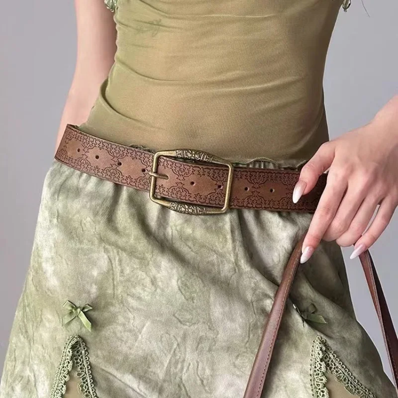 Retro literary ethnic style embossed leather belt for women; design sense with a dress belt; antique brass buckle versatile deco