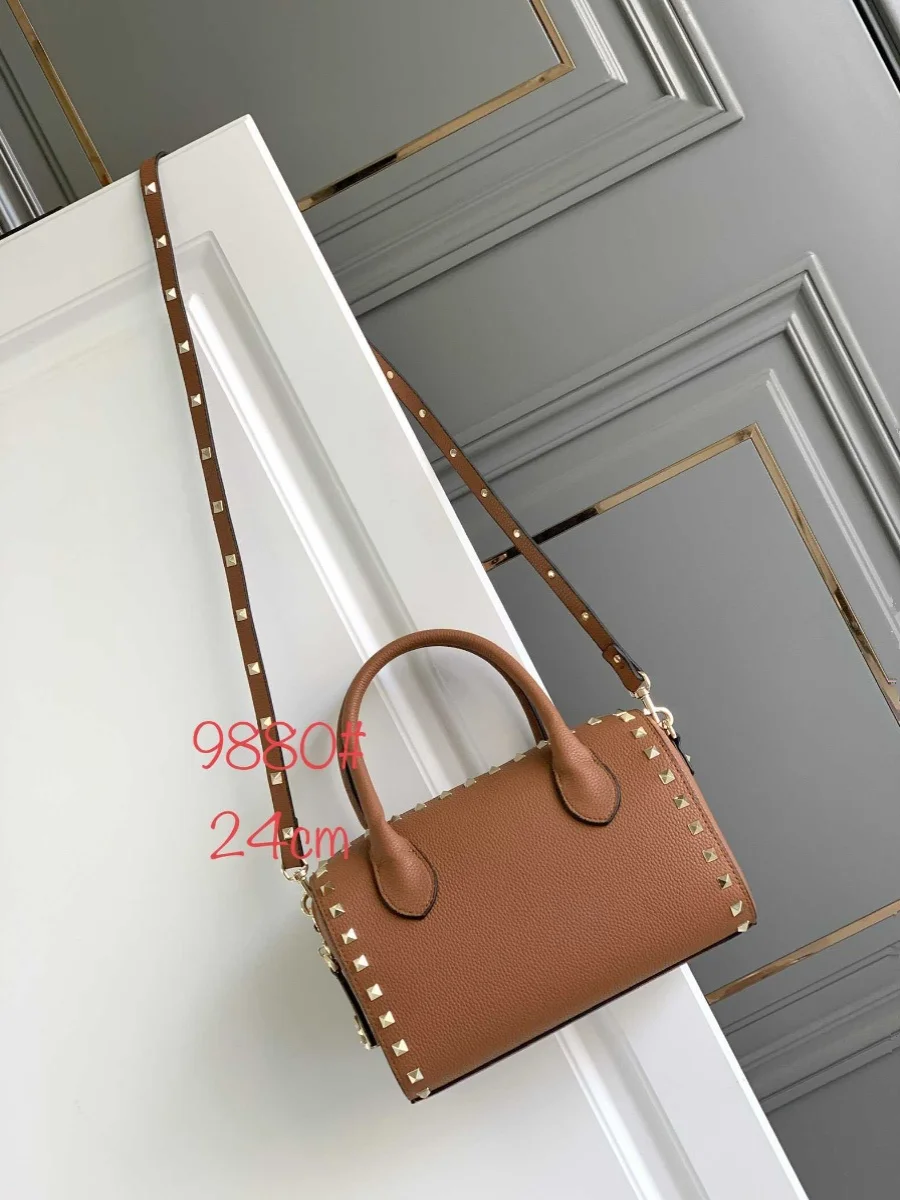 

Большая женская кожаная сумка-хобо Capaci, лето 2023, дорожная сумка через плечо с узором личи и заклепками