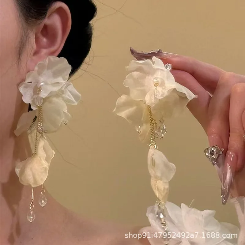 Premium Summer Flower Tassel Stud Earrings Ethereal Beach Vacation Style Beautiful Elegant for Women