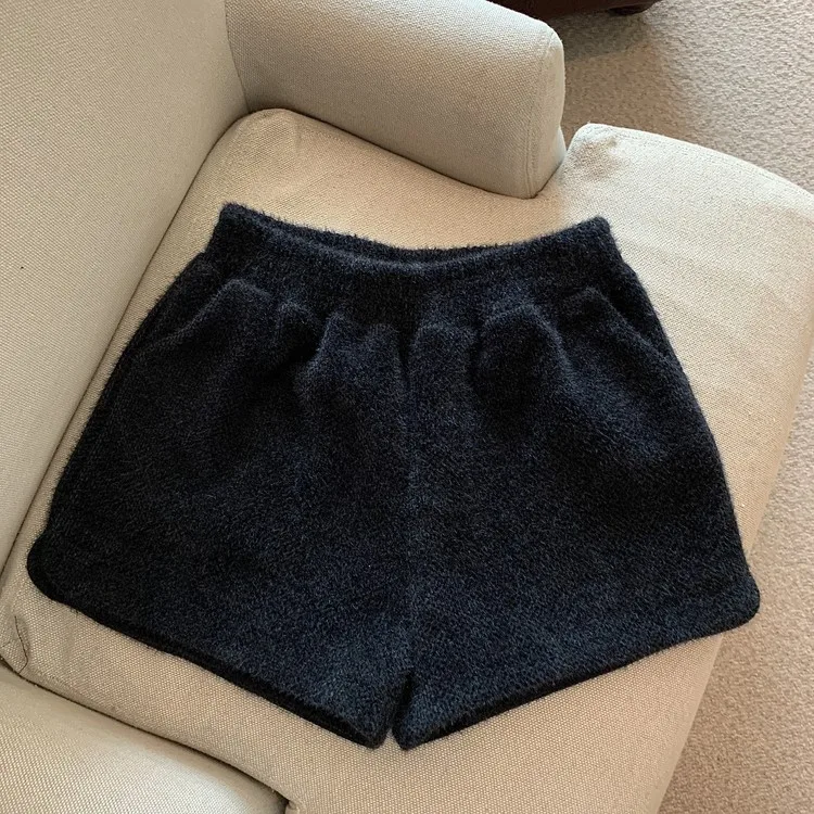 سروال قصير واسع الساق بخصر مرتفع للنساء، موضة خريف وشتاء على الطراز الكوري، مصنوع من المخمل الصناعي، سروال كاجوال واسع من الأ...