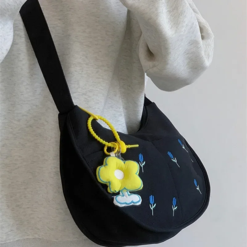 Xiuya Vintage Shoulder Bag for Women Fsahion Flower Embroidery Canvas Crossbody Bags Casual Versatile Japanese Designer Bag