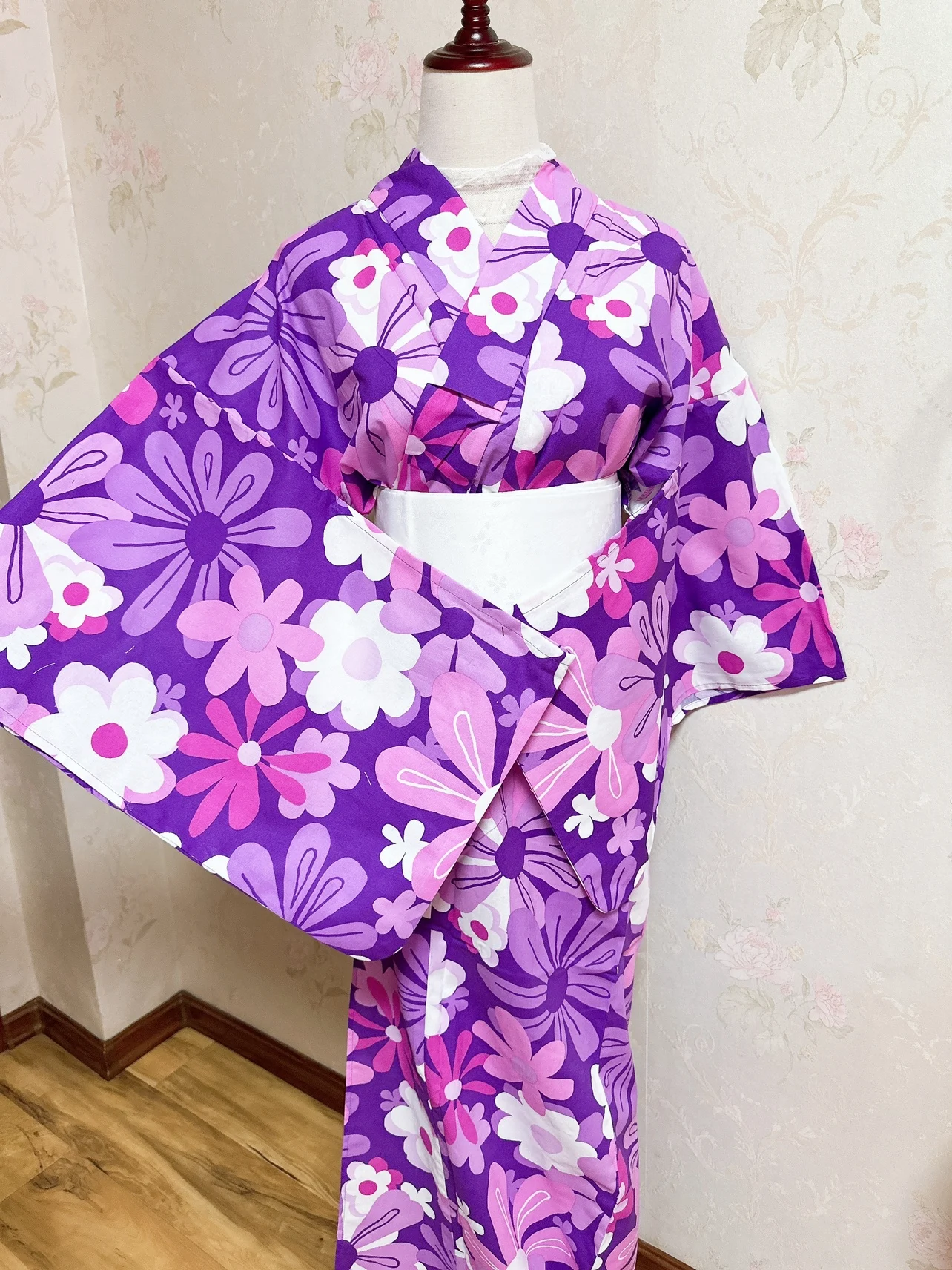 Premium Cotton Traditional Japanese Yukata Summer Kimono Multi-Color Floral Patterns for Festivals