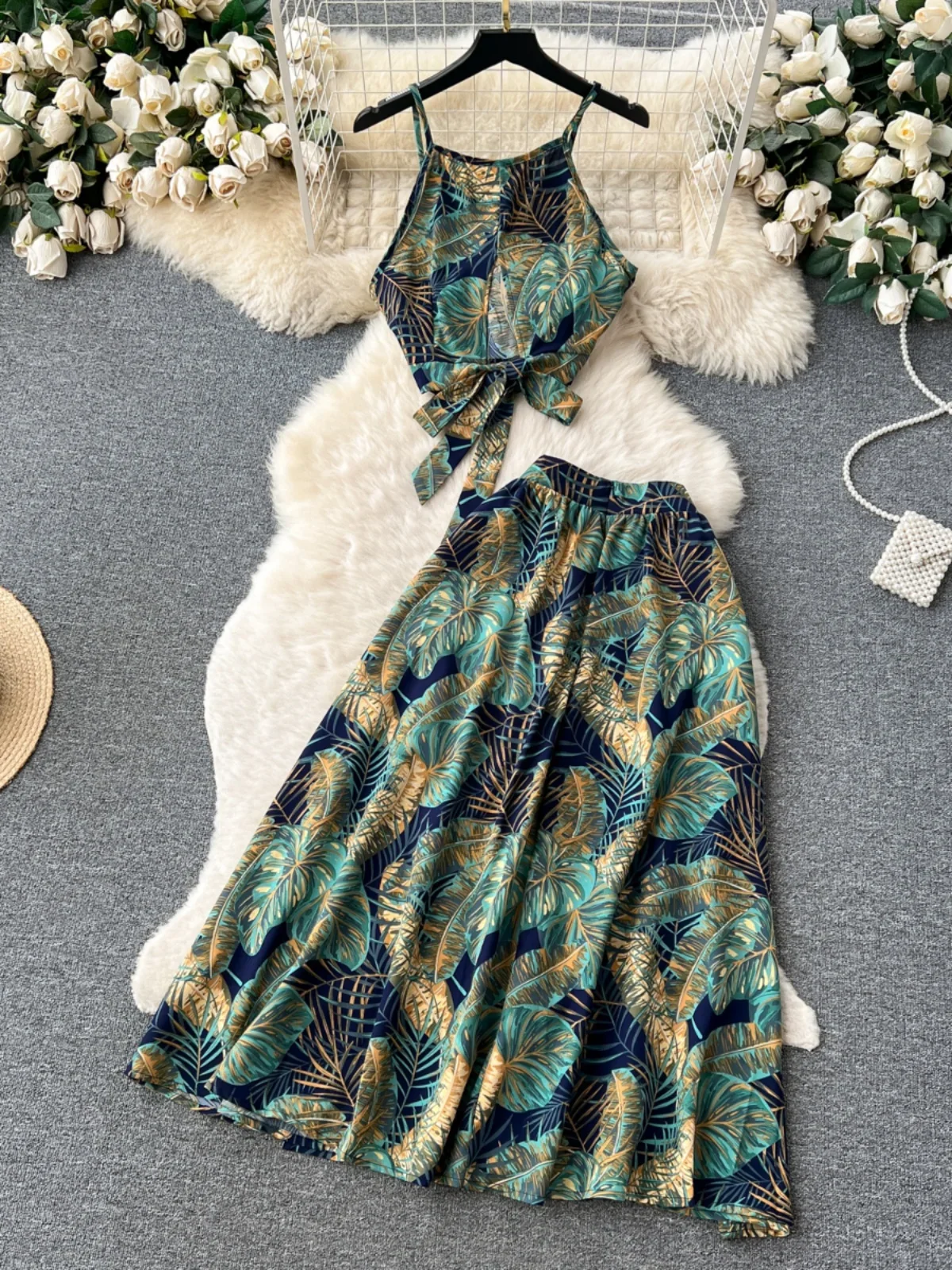 Sexy Beach Two Piece Suit Women Summer Strap Exposed Navel Short Vest+split Long Skirt Vintage Printed Suits