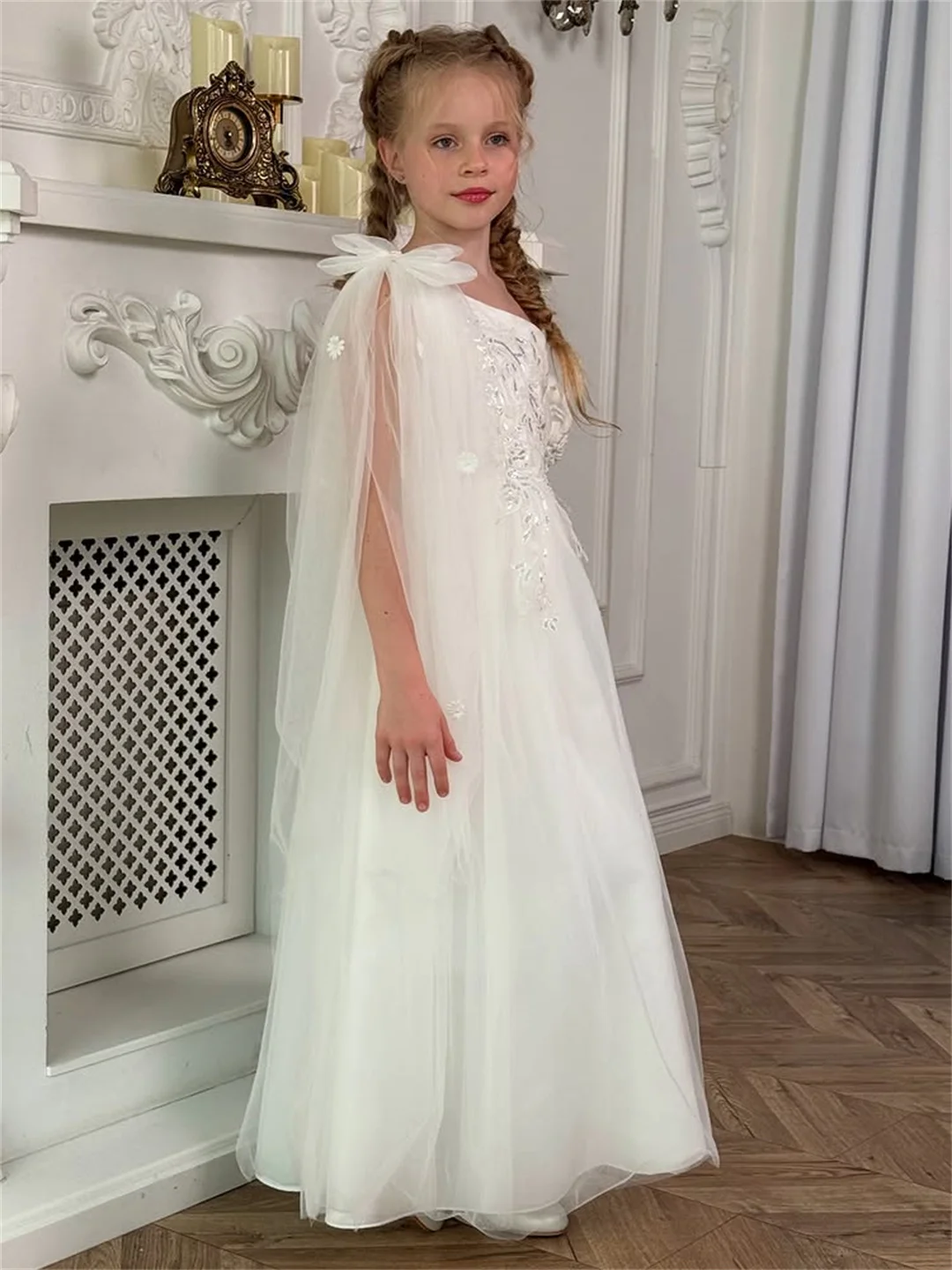 

Tulle Appliques Off the Shoulder A-line Flower Girl's Dresses White Spaghetti Straps Bow Elegant Lace Long Princess Party Gowns