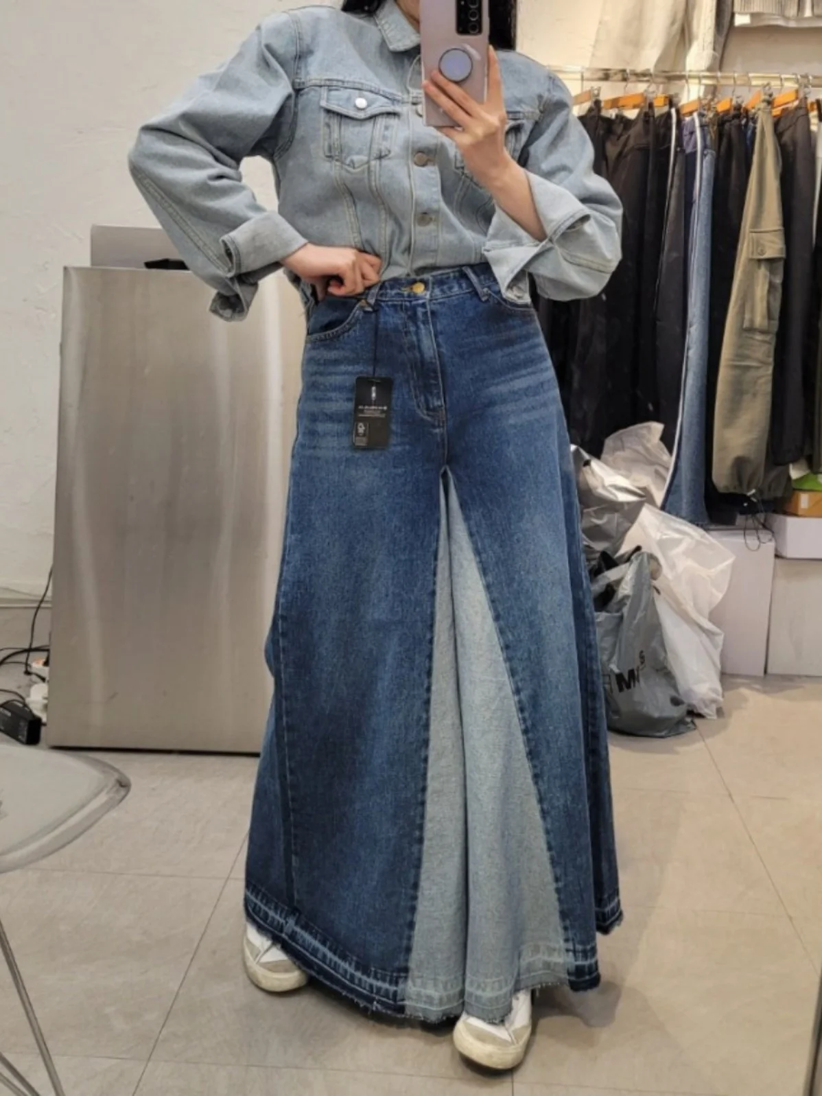 

Широкие джинсовые джинсы с высокой талией, женские винтажные свободные брюки с талией, скрывающий дизайн, модные брюки-юбка с потертостями