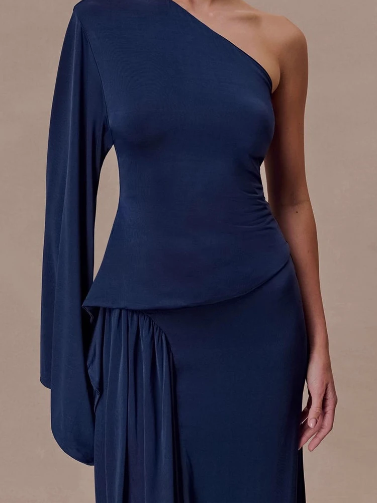 Conjuntos elegantes de satén liso para mujer, conjunto de fiesta sencillo y delgado a la moda, Tops sexis de manga con un solo hombro y media falda