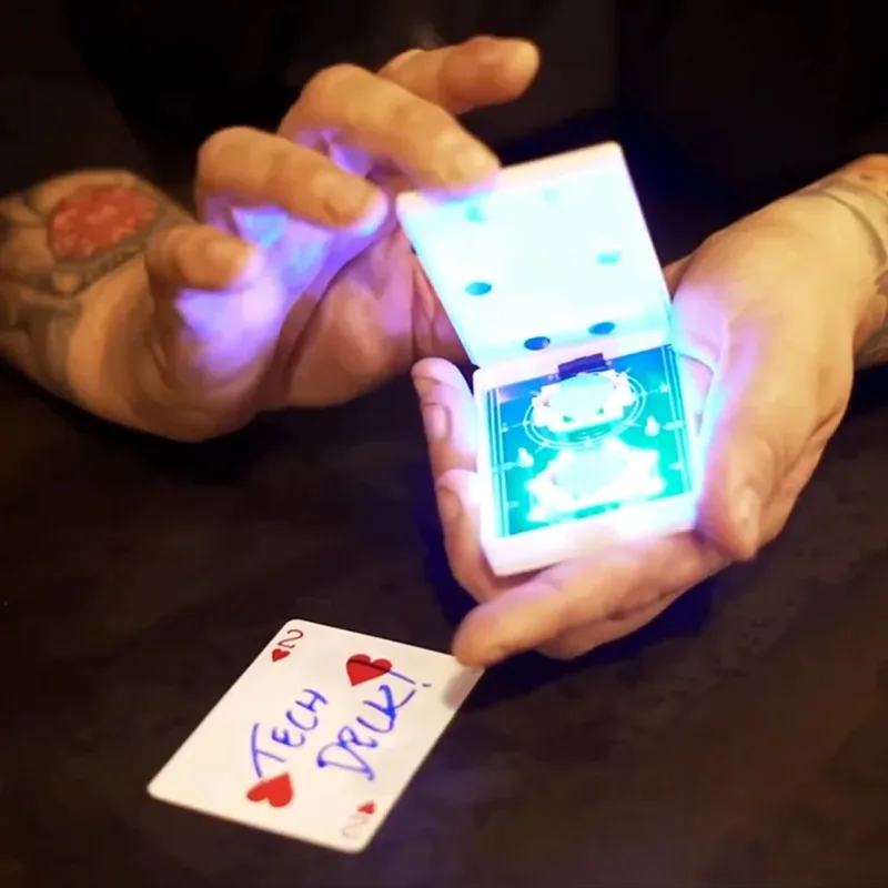 Tech Deck by Craig Petty Magic Tricks Close-up Gimmicks Props Fun New Surprise Ending Magicians Card Routines Magia Accessories