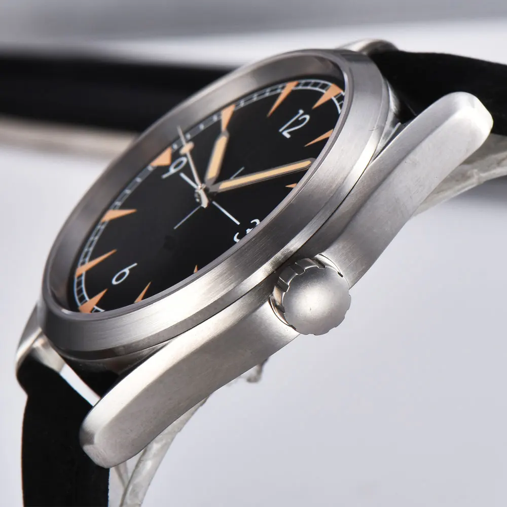 Orologio meccanico automatico con logo personalizzato da 41 mm NH35 Miyota Orologio automatico dal design sportivo con cassa spazzolata Orologio in vetro zaffiro