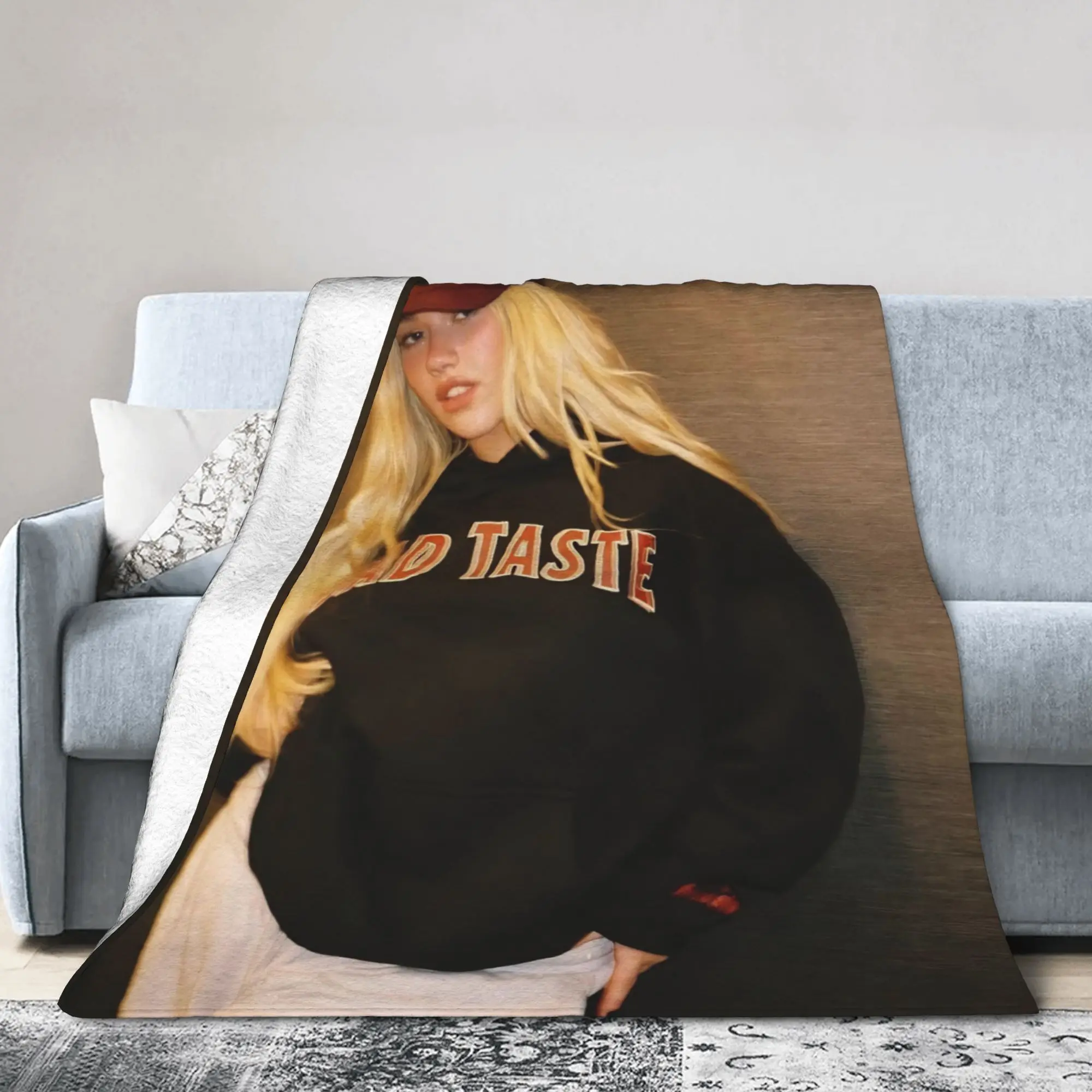 Bad Taste Freyas Singer Skyes  Blankets  Flannel Vintage Soft Throw Blanket for Bed Sofa Textile Decor
