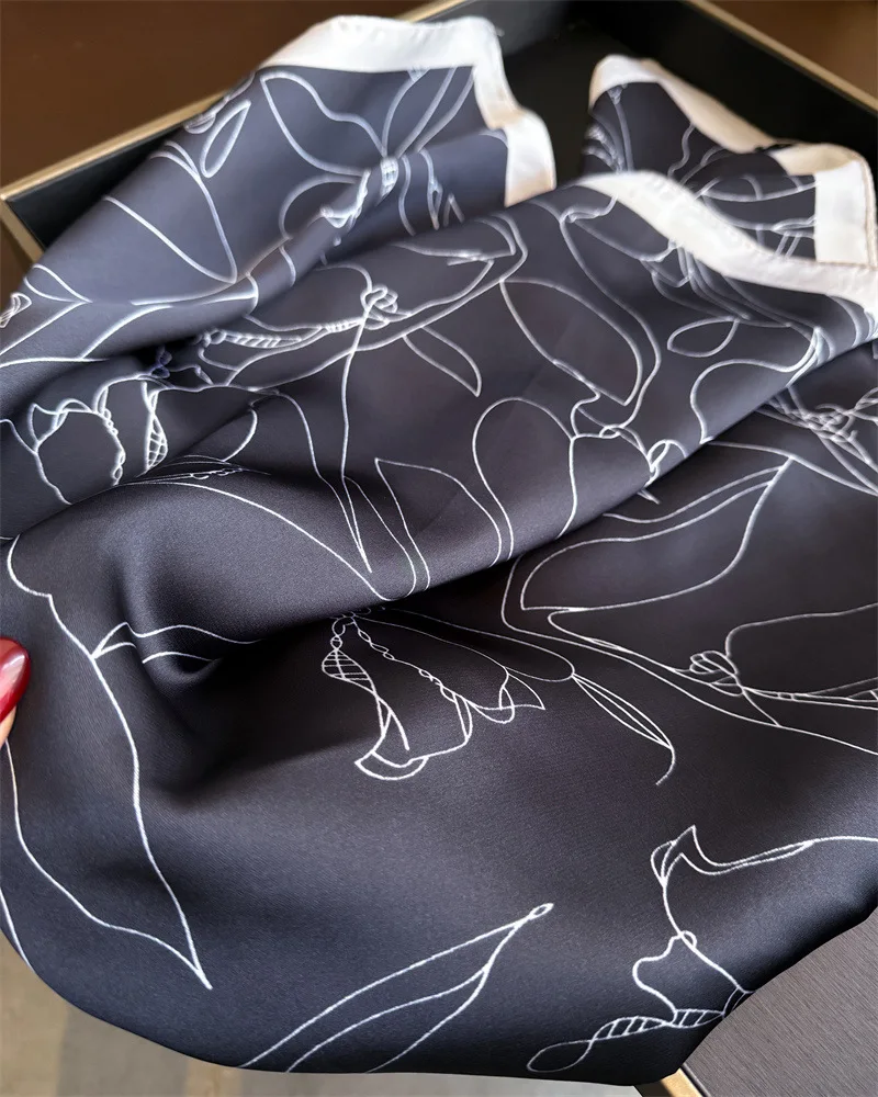 Luxuriöser quadratischer Schal mit floralen Linienzeichnungen für Damen, Seidenschals, Damen-Bandanas, Hijab, Halstuch, eleganter Schal für Reisen – Detail 16