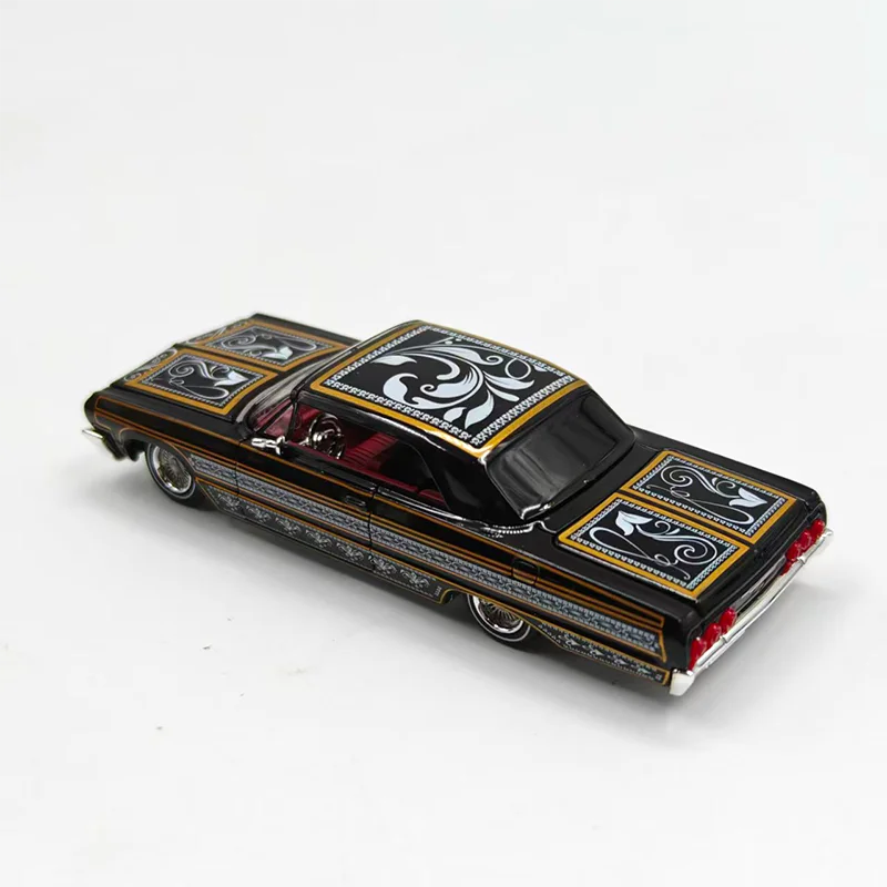 Fine Works64 Diecast 1:64 Scale Impala Lowrider Black Gold Alloy Jumping Car Model Static Display Collectible Toy Gift Souvenir