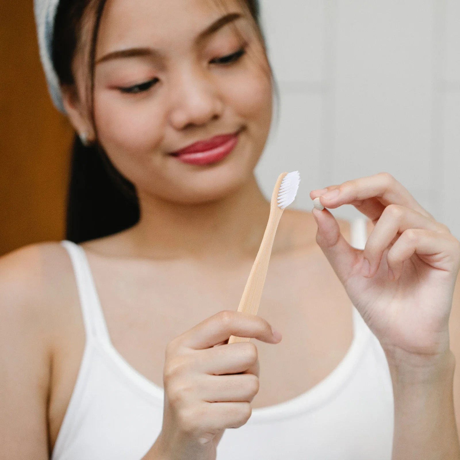 

24pcs Bamboo Toothbrush Biodegradable Soft Bristles For Sensitive Gums Family Travel Hotel Use Portable Teeth Brush Adult Oral