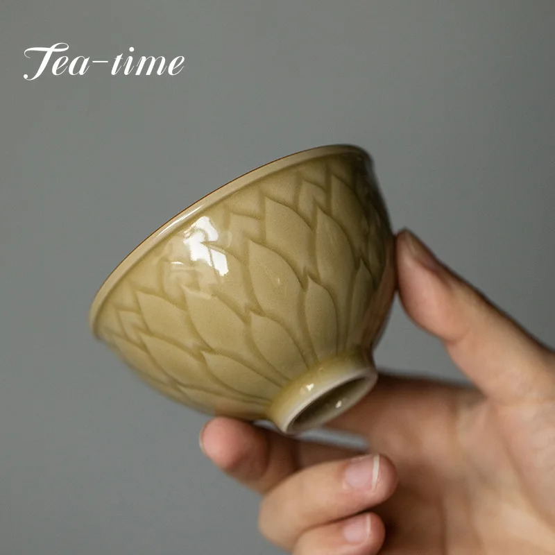 Jingdezhen Ding Ware Yellow Lotus Petal Teacup Handmade Embossed Master Cup Ceramic Tea Cup Kung Fu Tea Set Large Household Cup