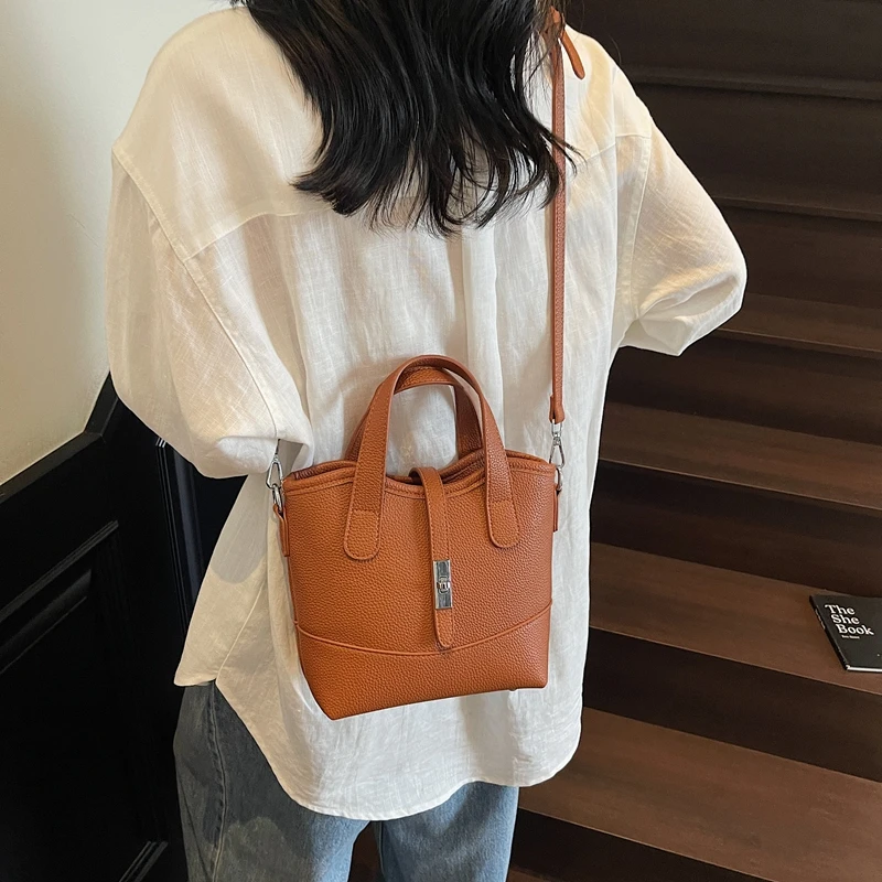 

Minimalist Designer Diaper Bag Women Luxury Crossbody Bag High-End Handbag Elegant Leather Large Capacity Tote For Women