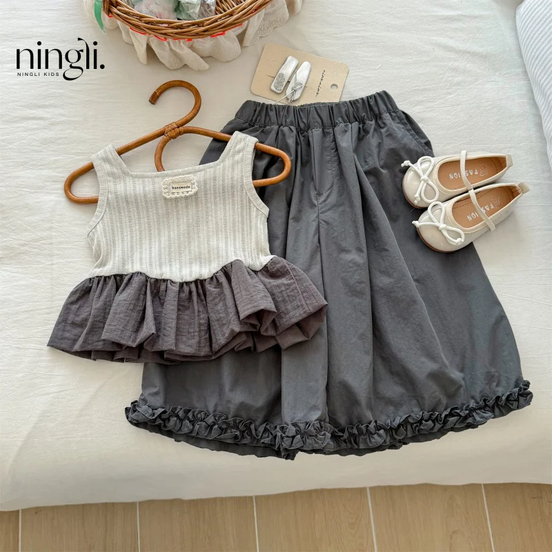 

Summer Girls' Outfit: Camisole Tank Top with Wide-Leg Pants, Girls' Lace Trim Patchwork Tank Top and Wide-Leg Pants Two-Piece Se