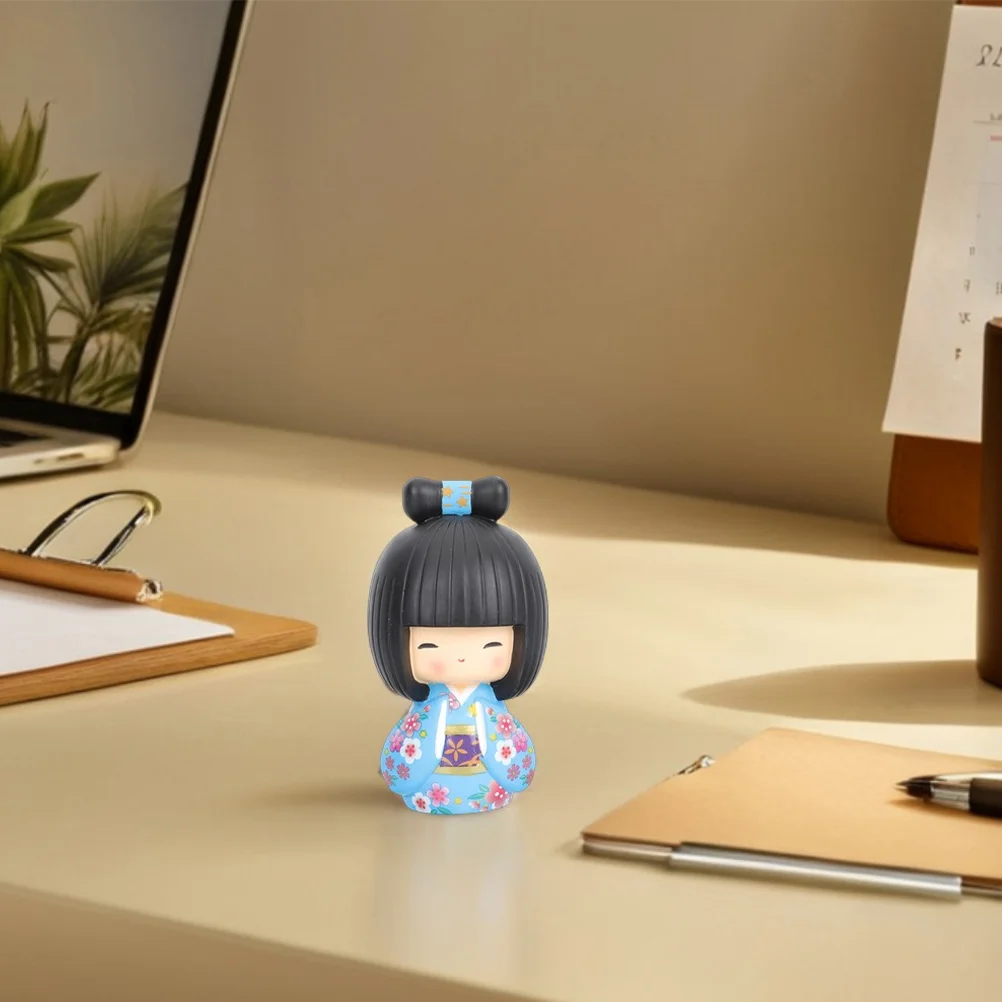 

Japanese Kimono Ornament Traditional Resin Cute Girl Statue for Desktop Japanese Style Car Decor Asian Kimono Figure