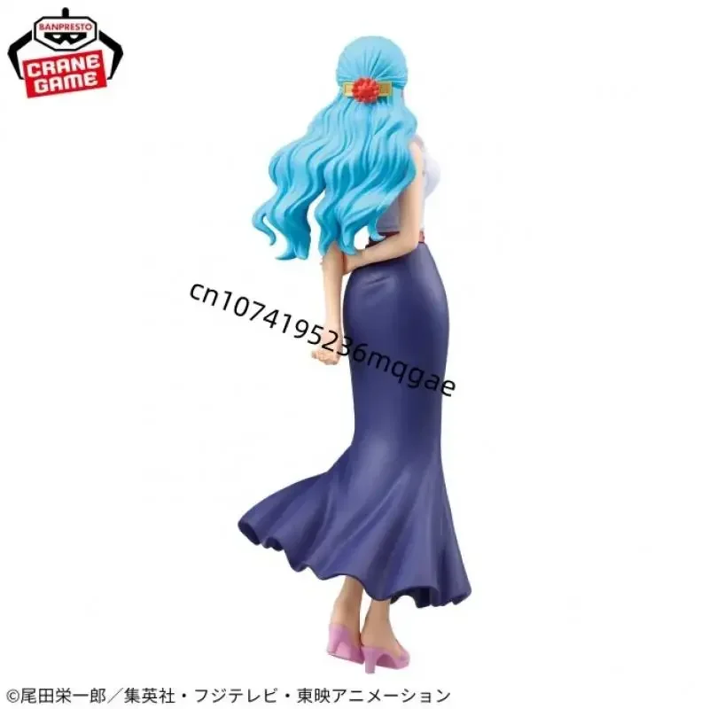 ต้นฉบับสต็อก Bandai ONE PIECE GRANDLINE SERIES Vivi Sabo รูปชุดเครื่องประดับตกแต่งอะนิเมะภาพยนตร์การ์ตูนเทศกาล