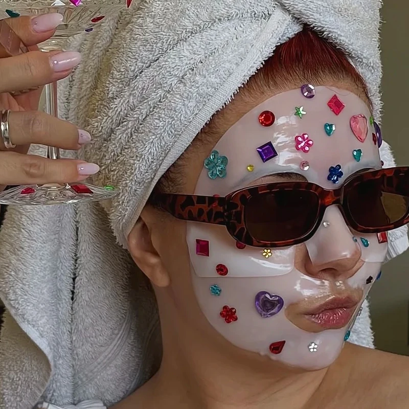 Bedazzling Glitter Face Stickers Rhinestones Eyes Face Diamonds Bright Decals Festival Party Makeup Jewels Derocation Stickers
