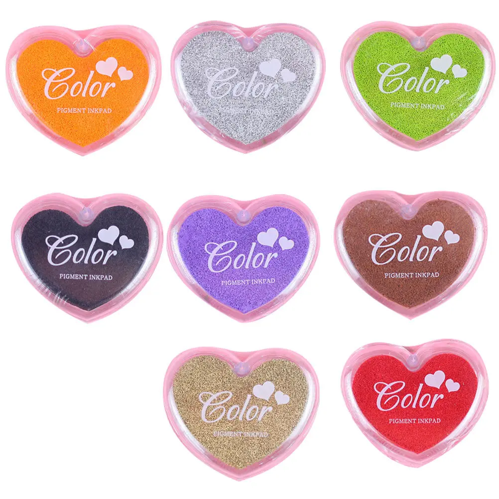 8Pcs Heart-Shaped Washable Ink Pads for Fabric Wood Paper Scrapbooking Cards DIY Craft Projects Bright Pigment Portable Stamp view 5