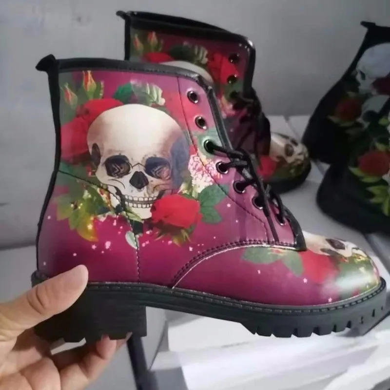 2024 Female Cool Motorcycle Low Heel Fashion Skull Boots Women\'s Lace Up Boots Autumn Winter Short Barrel Boots Europe America