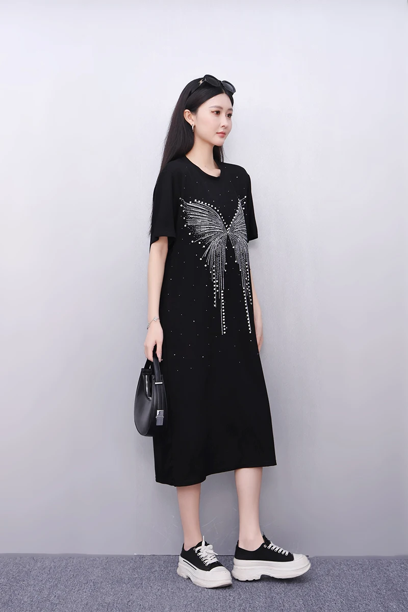 2025 الربيع الصيف موضة أنيقة سوداء س الرقبة فضفاضة طويلة تي شيرت فساتين النساء فستان قصير الأكمام السيدات J1087