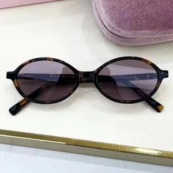 2024 Summer New Women's MIU Model Small Elliptical Reading Glasses Fashion Luxury Brand Design Transparent Lens Sunglasses Case