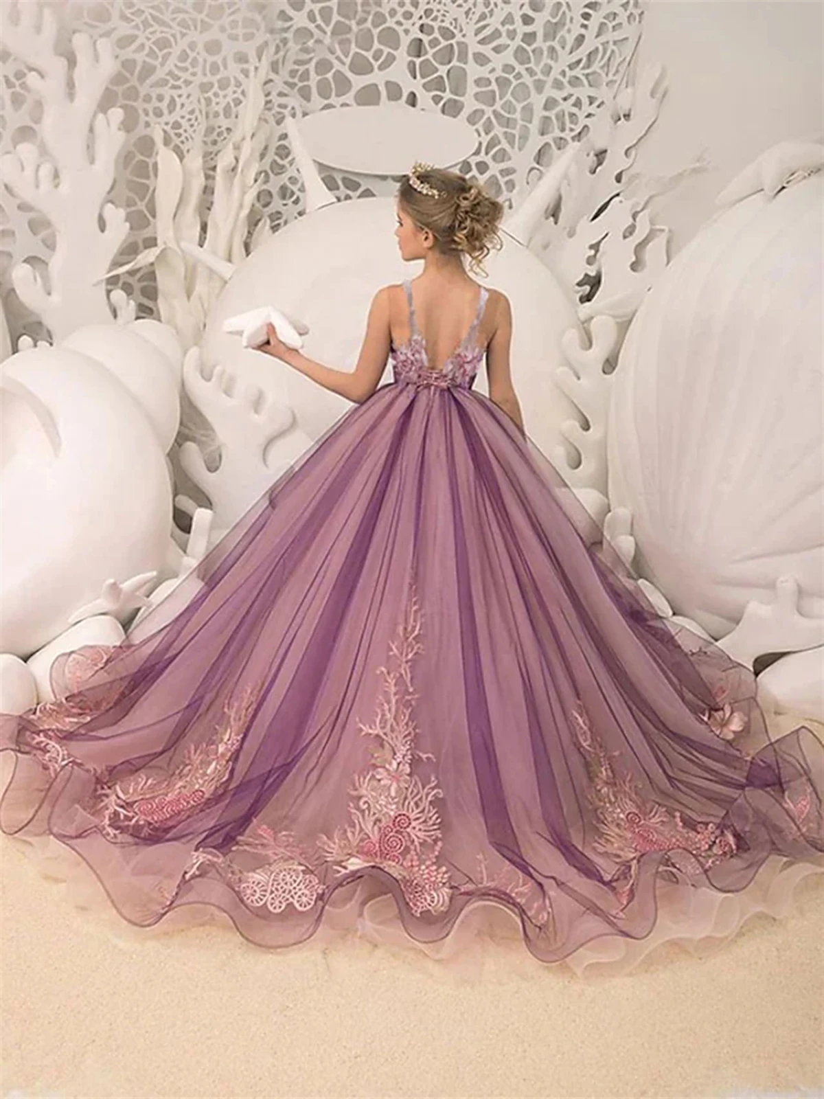 Benutzerdefiniertes Blumenmädchenkleid für die Hochzeit, Tüll-Applikation, Spitze, flauschig, ärmellos, Prinzessin, Geburtstagsfeier, Erstkommunion, Ballkleider