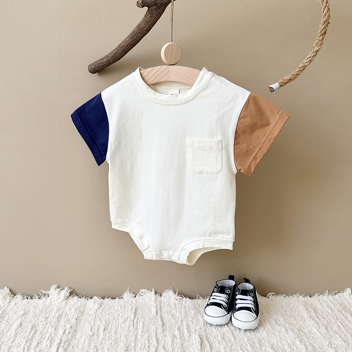 Cute Color-Block Baby Romper Summer Comfortable and Breathable Round Neck Casual Triangle Onesie Versatile baby clothes