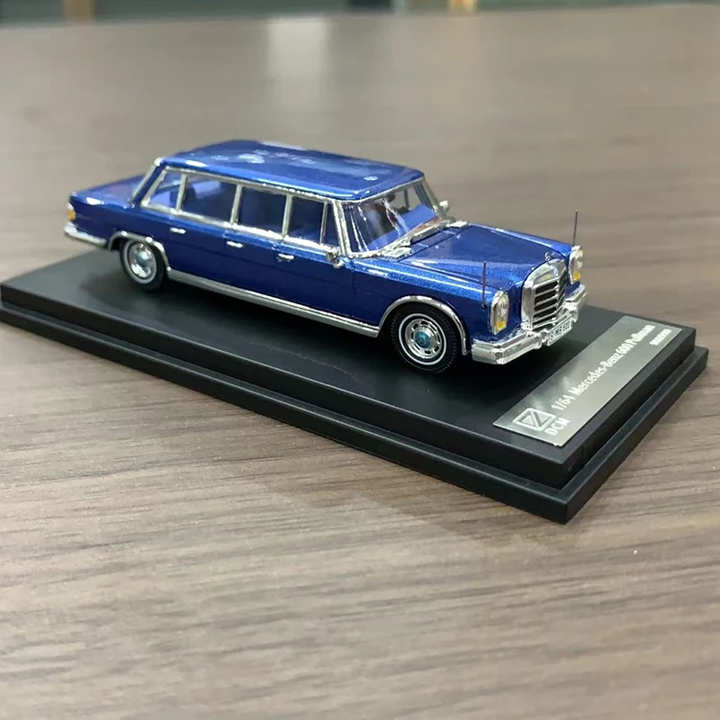 Модель автомобиля 1/64, игрушка Benz Extended 600, литье под давлением