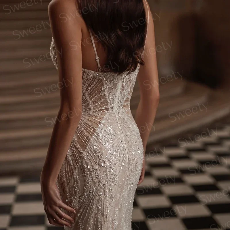 高級マーメイドウェディングドレス刺繍レースビーズエンパイアボールガウン恋人 V ネックノースリーブカスタマイズ Vestido デノビ