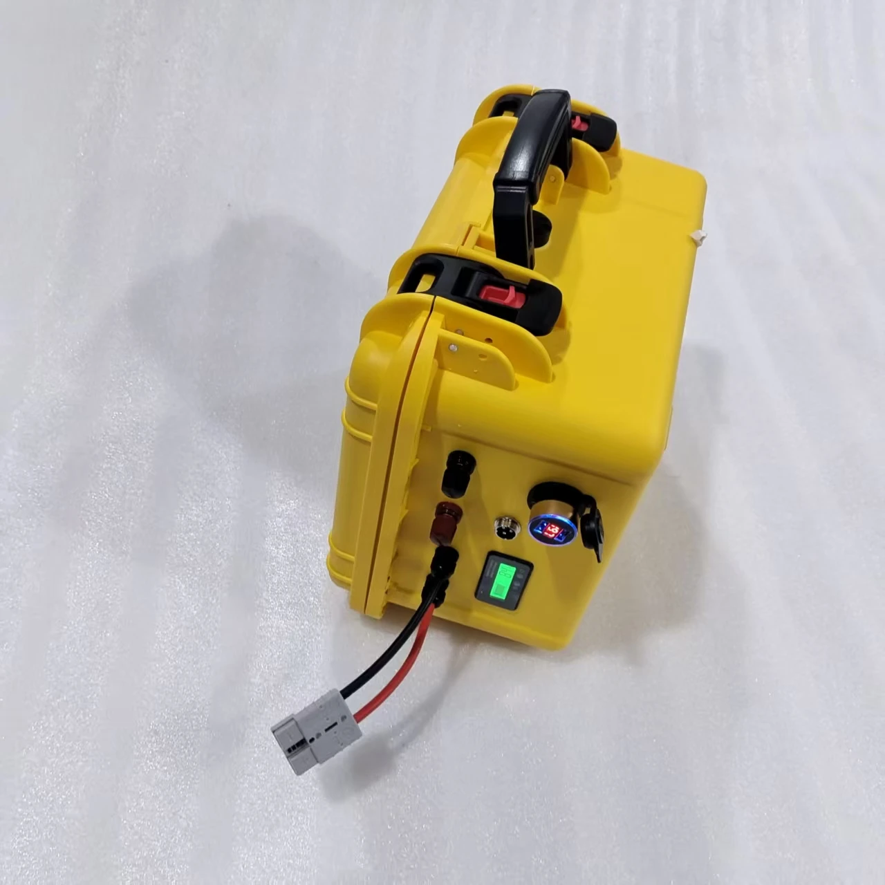 12V 24V 36V 48V 100AH 150Ah 200AH 300Ah 400Ah lifepo4 lithium battery bluetooth BMS APP for solar inverter EV Fishing boat