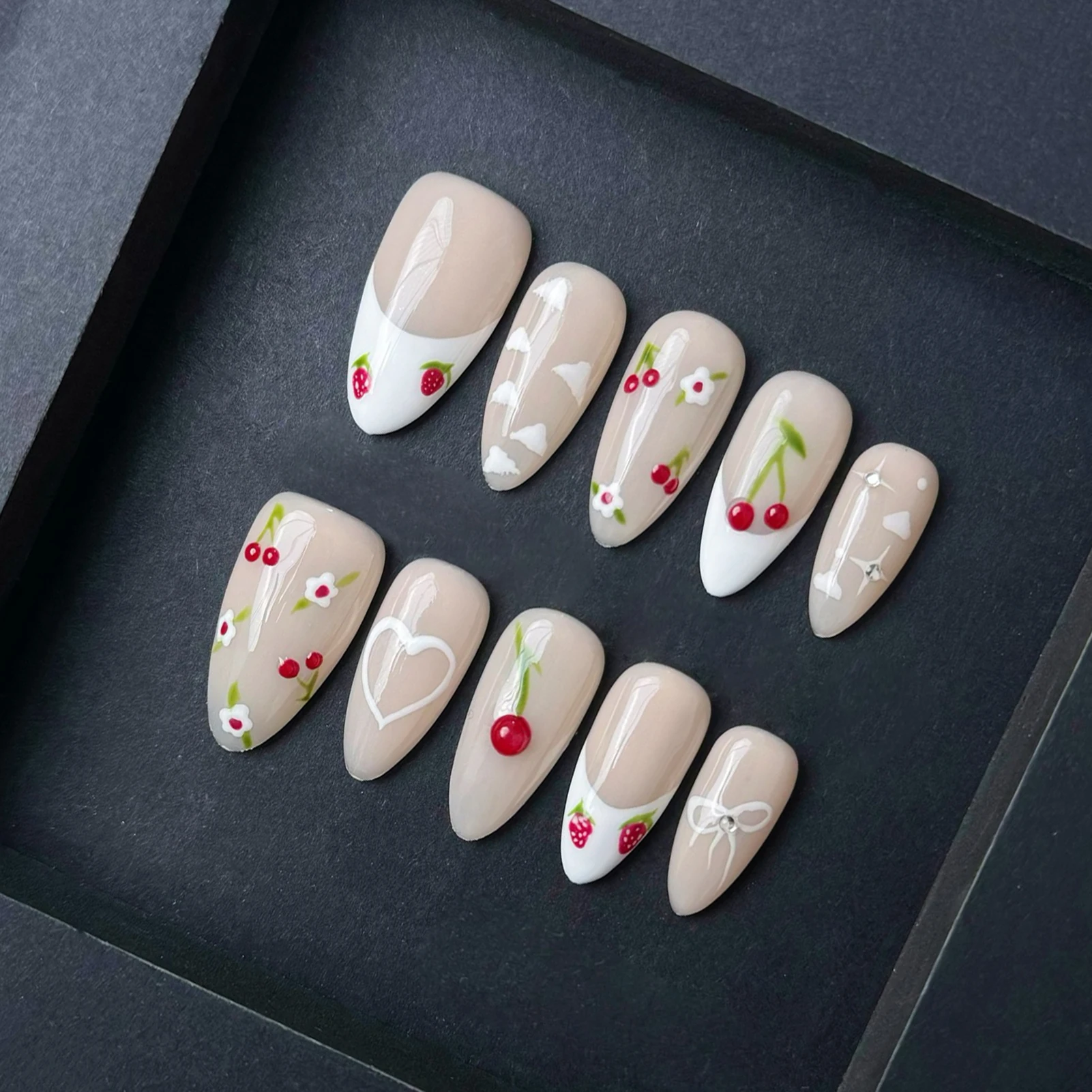 

10 шт., вишневый цвет, акварельный кролик, накладные ногти ручной работы, розовый телесный пресс на ногтях для украшения ногтей «сделай сам»