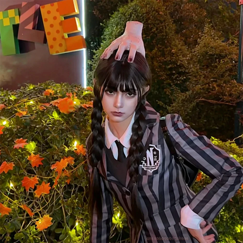 Perruque de Cosplay TV Wednesday Agnes Demille pour femmes, cheveux longs tressés, perruque synthétique résistante à la chaleur, accessoire de fête d'halloween