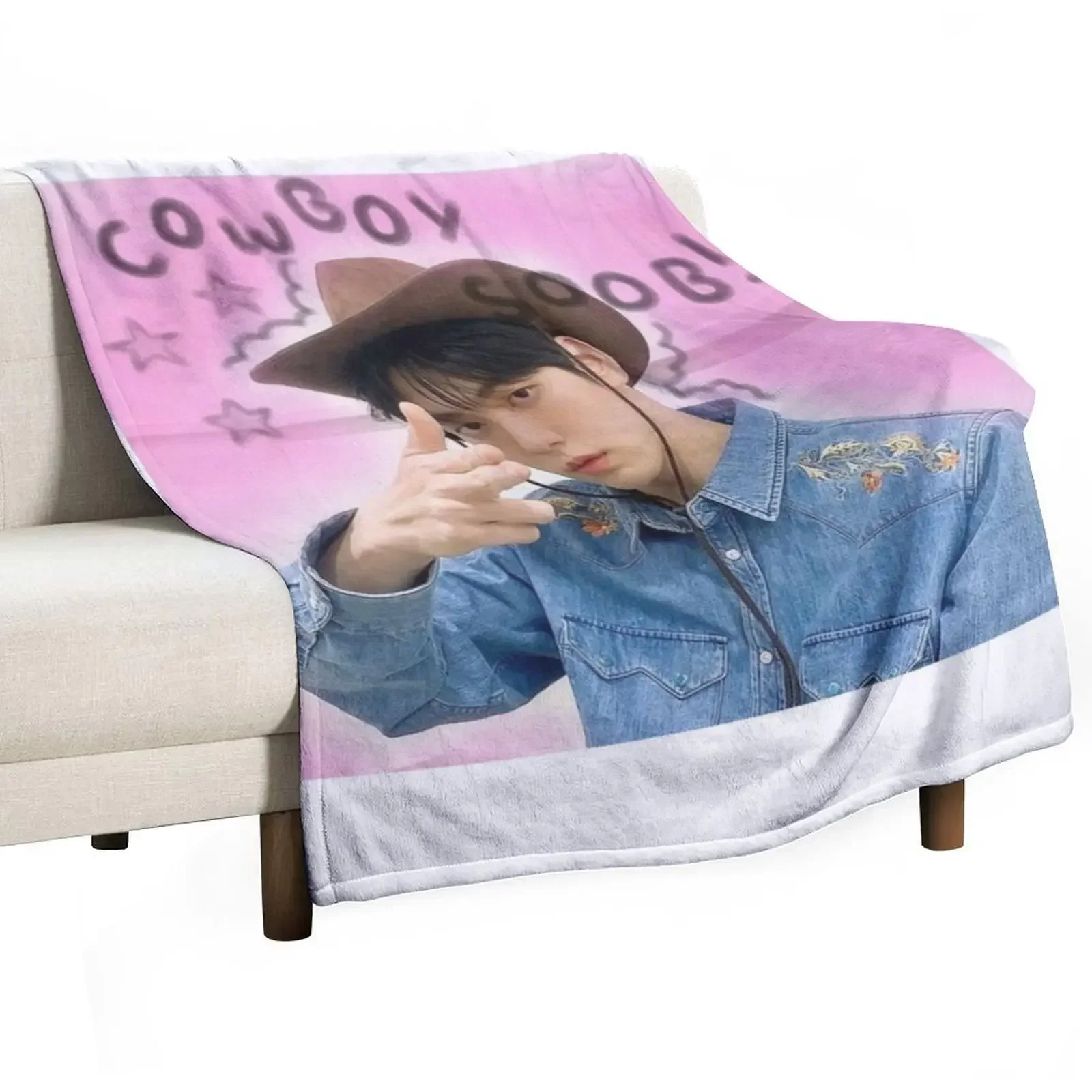 soobin Throw Blanket Blankets For Sofas funny gift Heavy Tourist Blankets