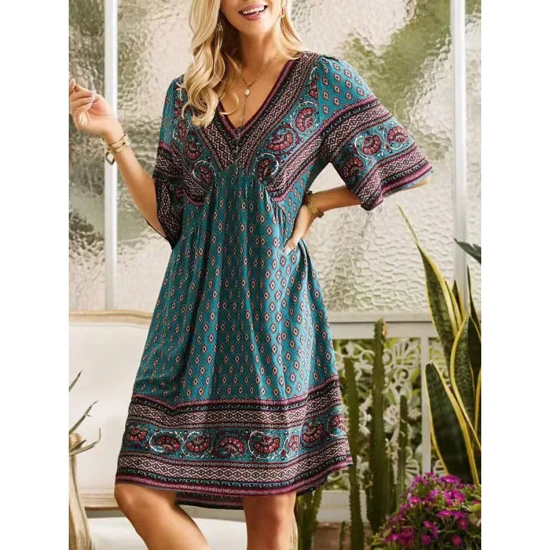 

2024 Summer New V-neck Short sleeved Women's Bohemian Style Short Skirt Fashion Leisure Vacation Ethnic Style Dress