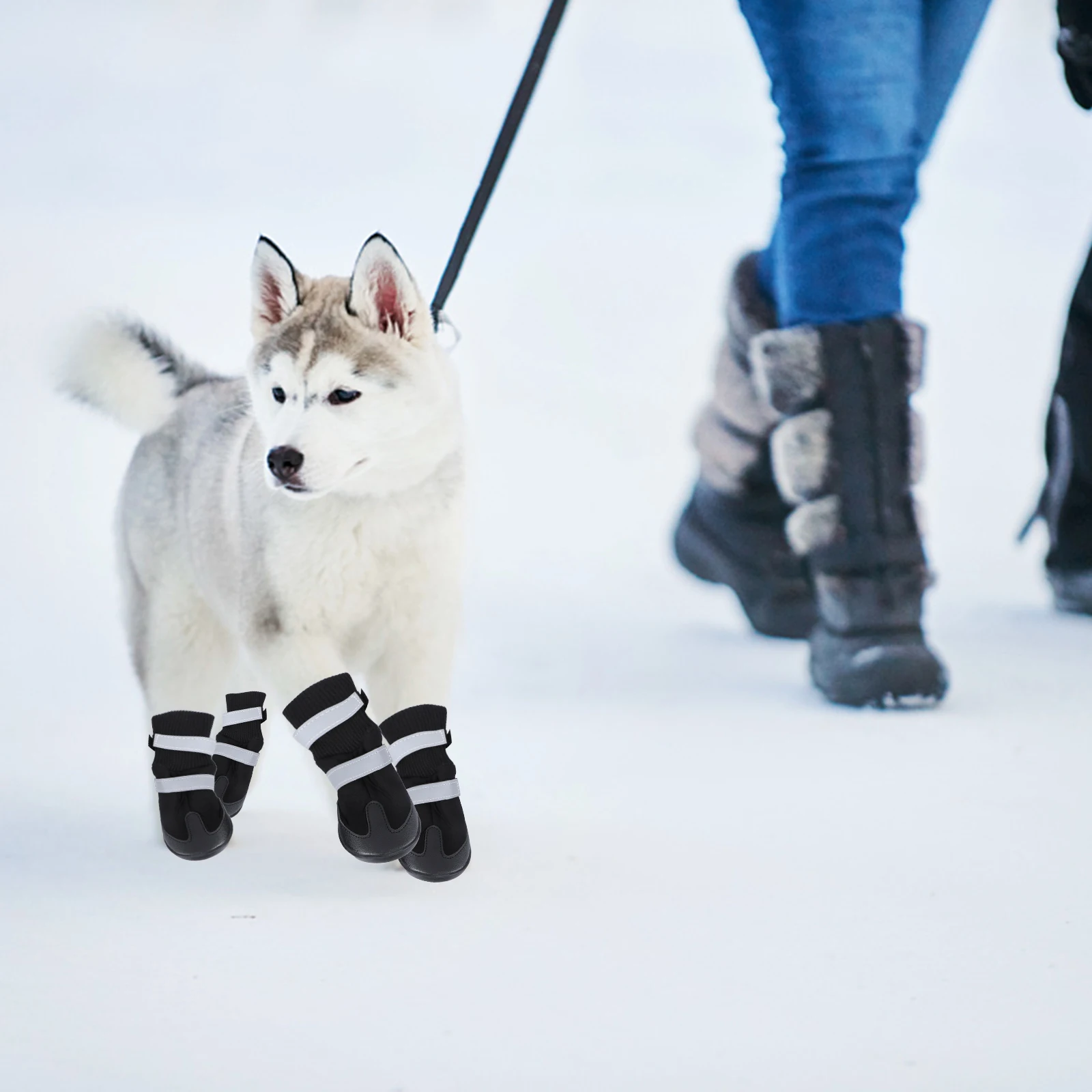 

4 Pcs Dog Shoes Boots for Medium Large Pet PU Terylen Thick Lint Anti Snow Winter Hiking Running Black S