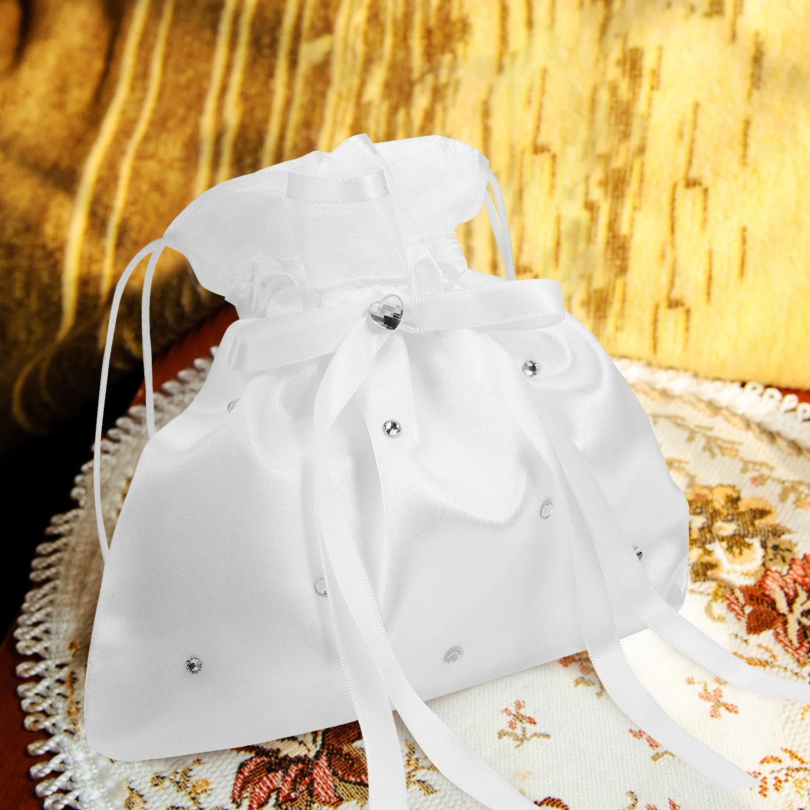 

Wedding Bag Bride Pouch Drawstring Closure Compact Lightweight Bridal Purse for Wedding Favors Candy Gifts Bridesmaid Accessory