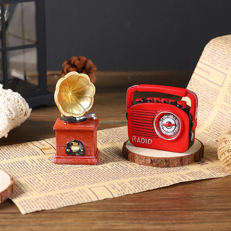 Vintage Distressed Creative Resin Mini Ornaments, Camera Piano Typewriter Figurines for Home Decor Photo Shooting Props Figurine