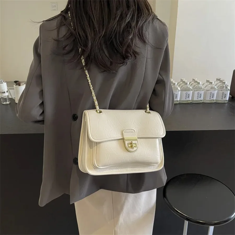 

New summer retro commuter niche chain small square bag fashion texture simple shoulder bag Yangqi hundred female bags