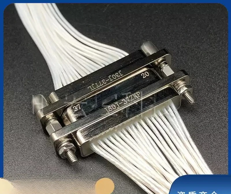 

J30J-37TJ/ZK J30J-37TJL J30J-37ZKP 37-pin Plug Socket