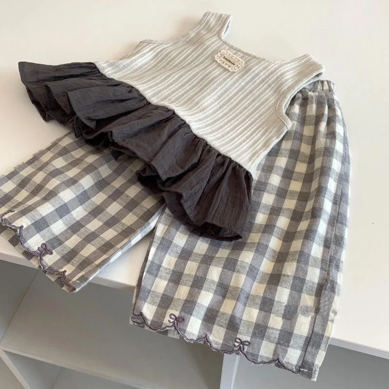 2026 Summer Girls 2Pcs Outfit Stylish Ruffle Spliced Sleeveless Vest  Casual Versatile Plaid Pants Clothing Set for Little Girls