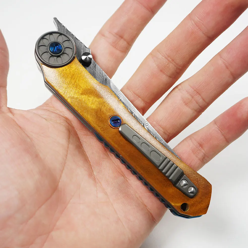 Outdoor VG10 kern Damascus staal goud kamfer houten handvat zakmes jungle survival camping zelfverdediging draagbaar gereedschap