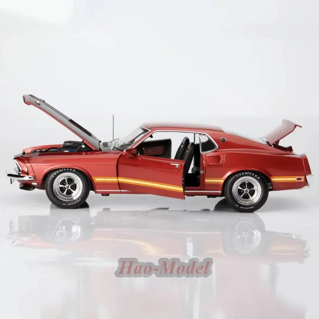 ACME 1/18 For Ford Mustang Mach 1 428 Cobra Jet 1969 Car Model Diecast Simulation Boys Birthday Gifts Hobby Display Ornaments