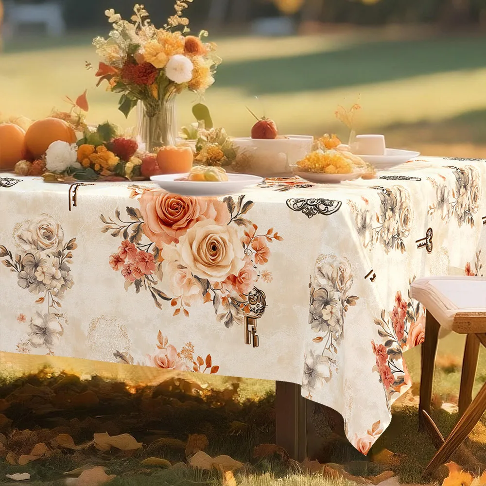 Elegant flowers and key pattern tablecloth - Polyester fiberxzj