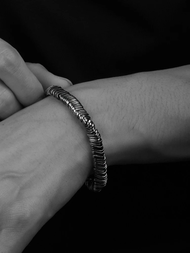 2024 New Heavy Lndustry Twist Bracelet Cyberpunk Style Men\'s And Women\'s Jewelry Party Gift