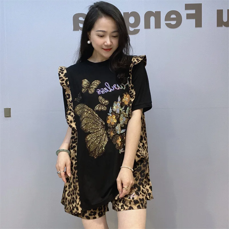 

Large Size Spring Summer Women Sets Leopard Splicing Hot Diamond Butterfly Short Sleeve T-shirt Top + Loose Casual A-line Shorts