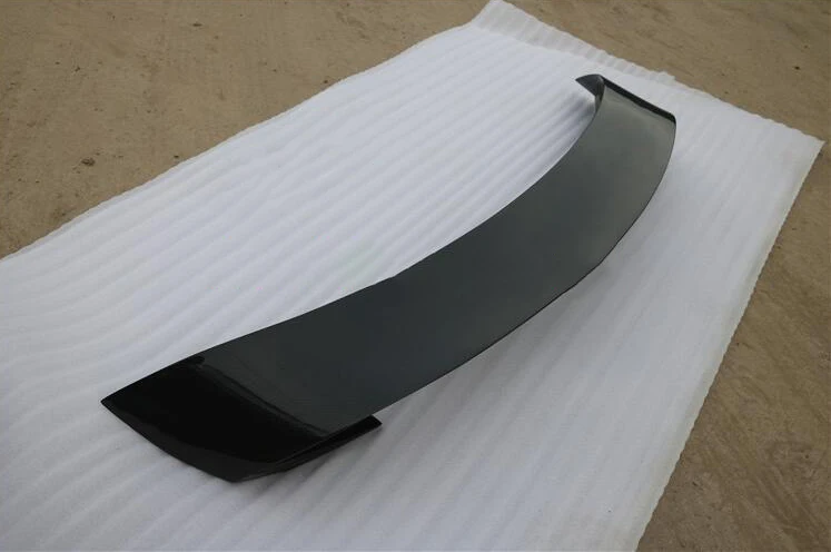 

Suitable for Mustang GT350r Luggage Lip Spoiler Carbon Fiber Automotive Rear Spoiler