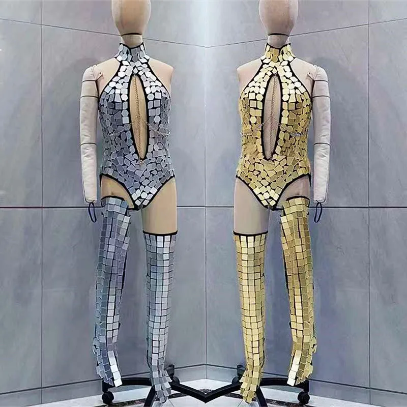 Strój na bar, koncert, dla piosenkarki, drag queen, kostium, złoty, srebrny, lustrzany kombinezon, nakładki na buty, strój taneczny, strój dla głównej tancerki, odzież sceniczna